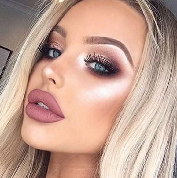 Bobbi Brown Luxe Lip Color in Rose 5 - Picture 5 of 13